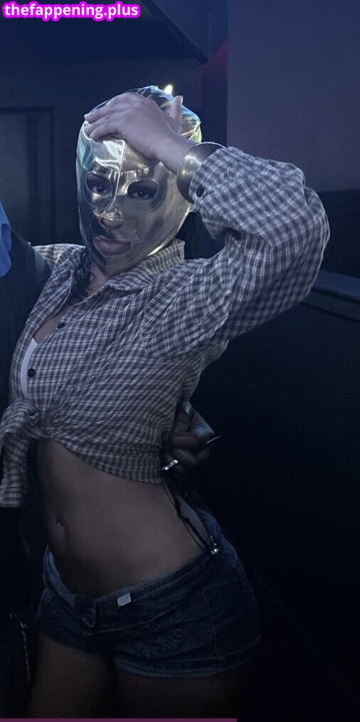Aaliyeezy/ leaked private photo uncensored HD quality