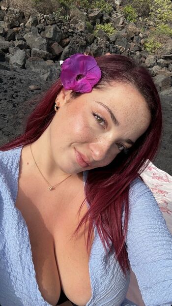 Aandreaagomez leaked private photo uncensored HD quality