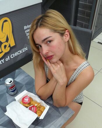 Addison rae  page leaked private photo uncensored HD quality