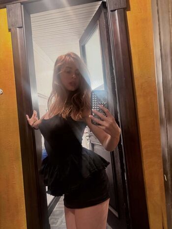 Addison rae  page leaked private photo uncensored HD quality