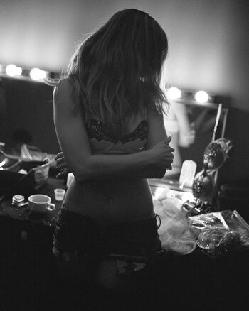 Addison rae  page leaked private photo uncensored HD quality