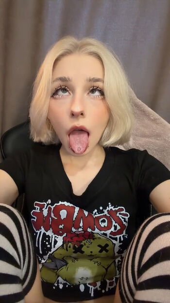 Ahegao  page leaked private photo uncensored HD quality