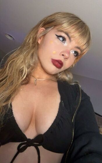 Aiiygatorz leaked private photo uncensored HD quality