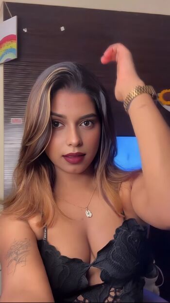 Akshara k renjan leaked private photo uncensored HD quality