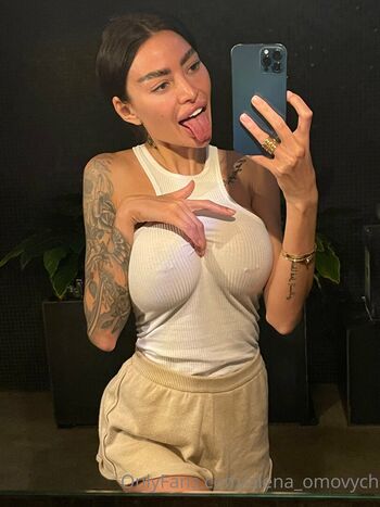 Alena omovych  page leaked private photo uncensored HD quality