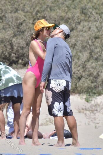 Alessandra ambrosio  page leaked private photo uncensored HD quality