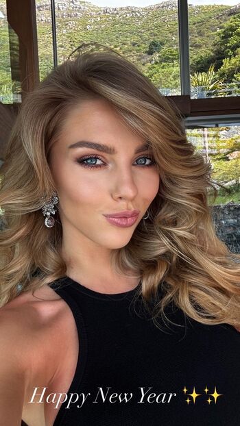 Alexa breit  page leaked private photo uncensored HD quality