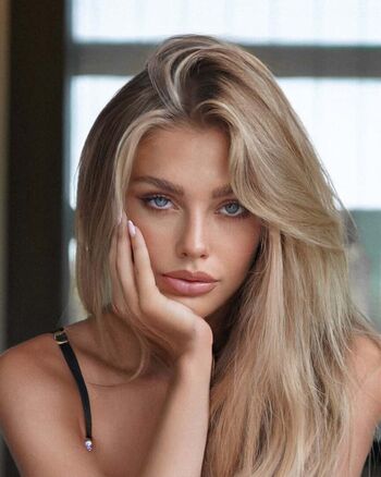 Alexa breit  page leaked private photo uncensored HD quality