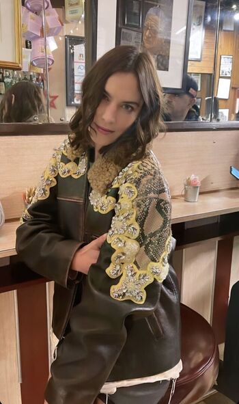 Alexa chung page leaked private photo uncensored HD quality