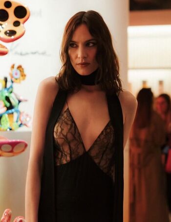 Alexa chung page leaked private photo uncensored HD quality
