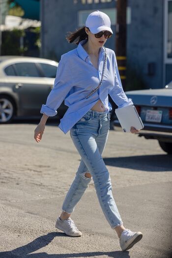Alexandra daddario  page leaked private photo uncensored HD quality