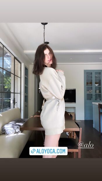 Alexandra daddario  page leaked private photo uncensored HD quality