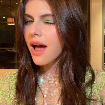 Alexandra daddario  page leaked private photo uncensored HD quality
