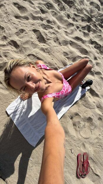 Alexis ren  page leaked private photo uncensored HD quality