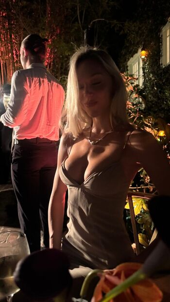 Alexis ren leaked private photo uncensored HD quality