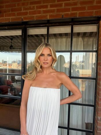 Ali larter  page leaked private photo uncensored HD quality