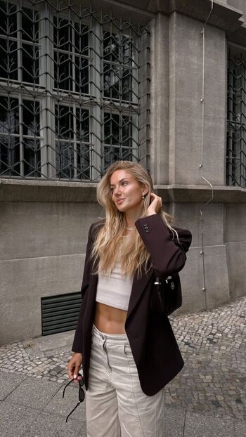 Alica schmidt page leaked private photo uncensored HD quality