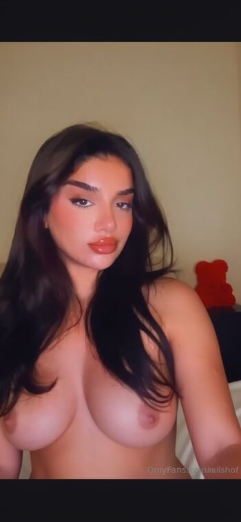 Alishba sheikh leaked private photo uncensored HD quality