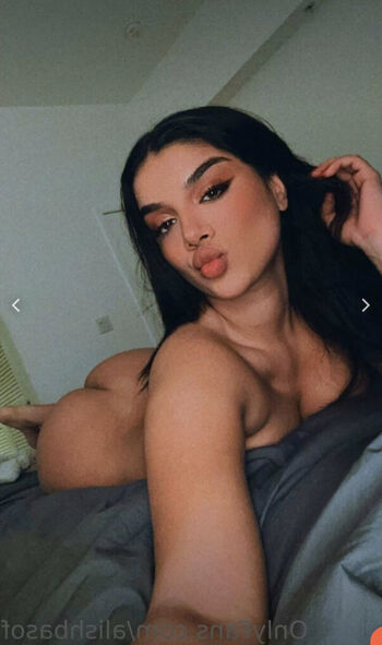 Alishba sheikh leaked private photo uncensored HD quality