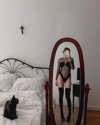 Allotrop page leaked private photo uncensored HD quality