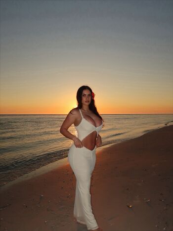 Allure by ana  page leaked private photo uncensored HD quality