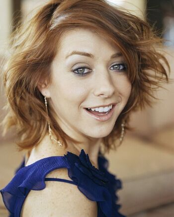 Alyson hannigan page leaked private photo uncensored HD quality