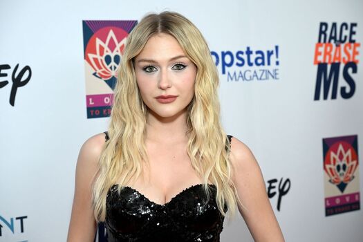 Alyvia alyn lind page leaked private photo uncensored HD quality
