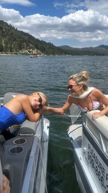 Alyvia alyn lind page leaked private photo uncensored HD quality