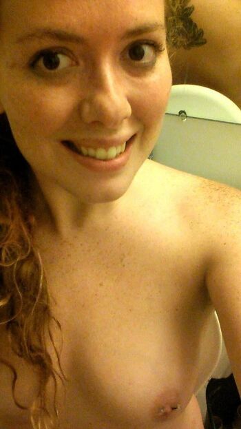 Amateur girls page leaked private photo uncensored HD quality