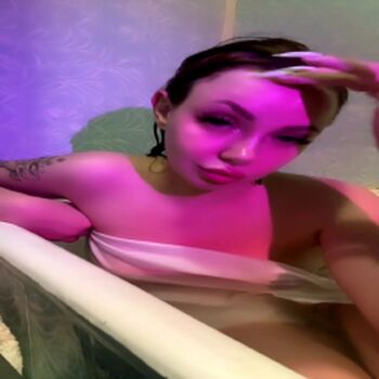 Amateur streamers page leaked private photo uncensored HD quality