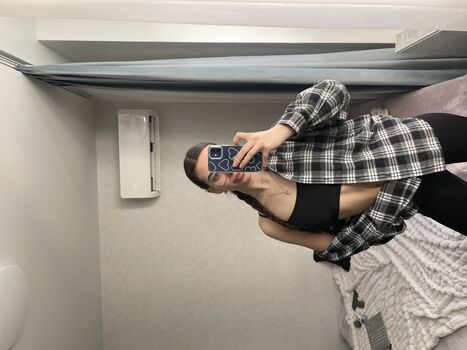 Amateur streamers page leaked private photo uncensored HD quality