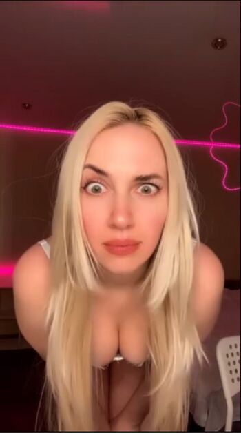 Amateur streamers page leaked private photo uncensored HD quality