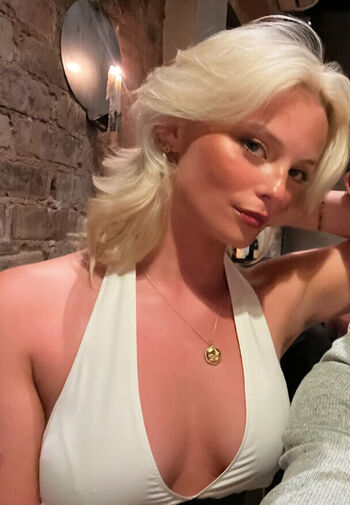 Amelia eve gibson page leaked private photo uncensored HD quality