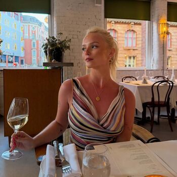 Amelia eve gibson leaked private photo uncensored HD quality