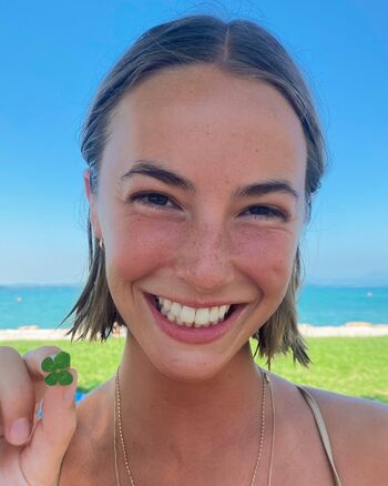 Amelie manzoli  page leaked private photo uncensored HD quality