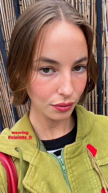 Amelie manzoli  page leaked private photo uncensored HD quality