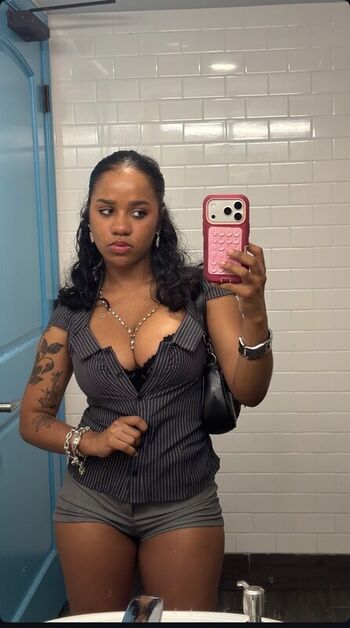 Ammiroseeee leaked private photo uncensored HD quality