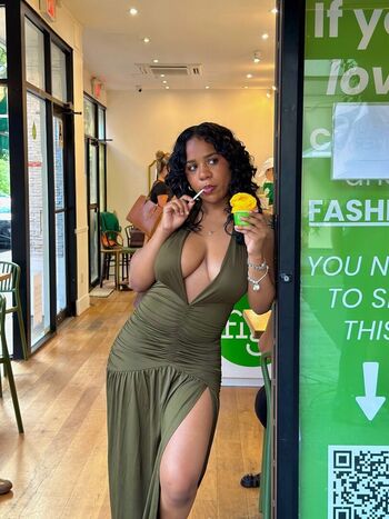 Ammiroseeee leaked private photo uncensored HD quality