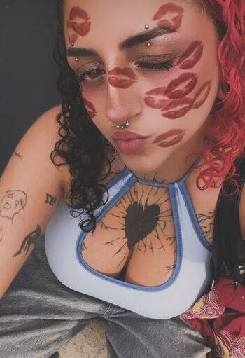 Anaailedepoulet leaked private photo uncensored HD quality