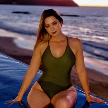 Anaissalazar page leaked private photo uncensored HD quality