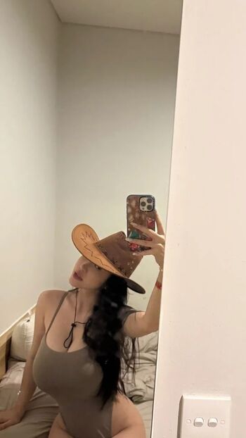 Anastasya khosasih page leaked private photo uncensored HD quality