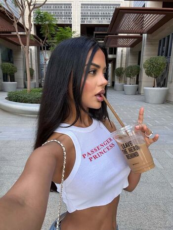 Aneeqa farid page leaked private photo uncensored HD quality