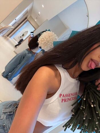 Aneeqa farid page leaked private photo uncensored HD quality
