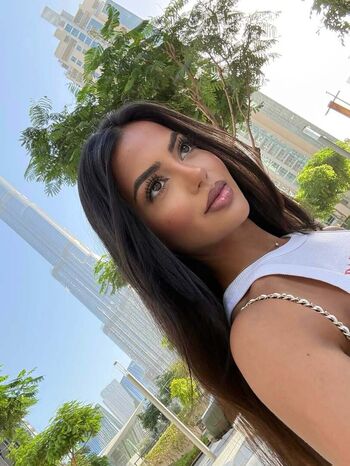 Aneeqa farid page leaked private photo uncensored HD quality