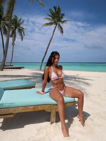 Aneeqa farid page leaked private photo uncensored HD quality