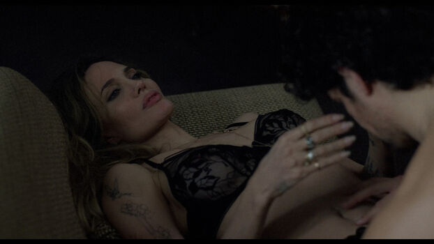 Angelina jolie page leaked private photo uncensored HD quality