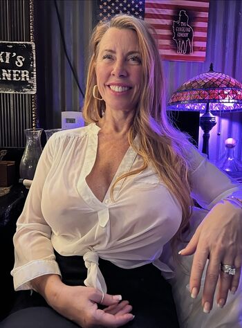 Annette warburton leaked private photo uncensored HD quality
