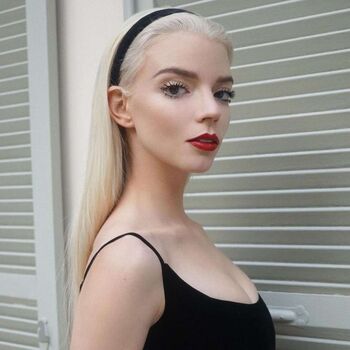 Anya taylor joy  page leaked private photo uncensored HD quality