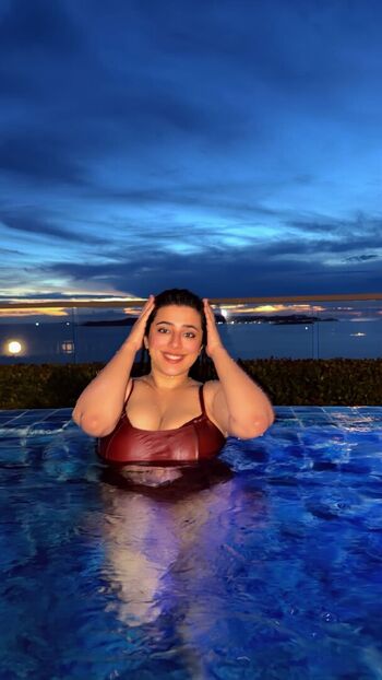 Apoorva bhalla page leaked private photo uncensored HD quality