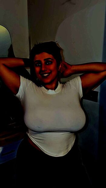 Apoorva bhalla leaked private photo uncensored HD quality